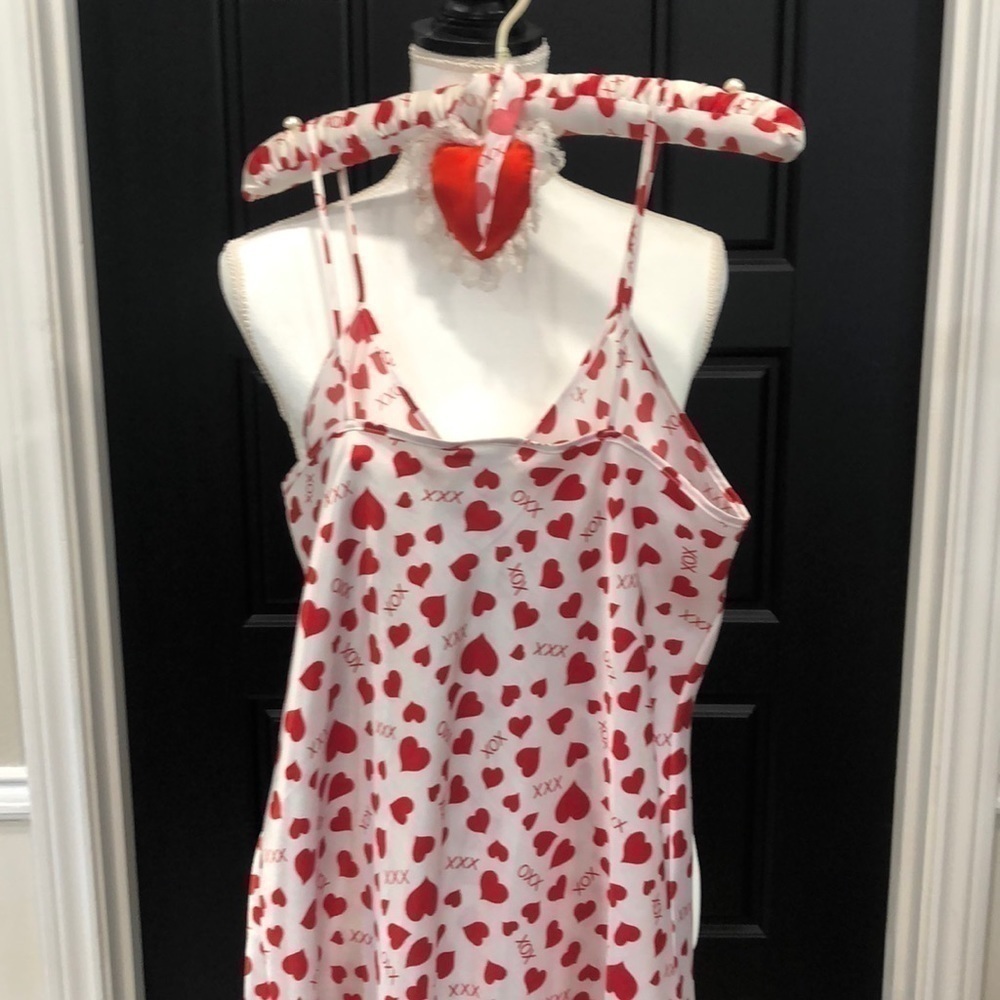 ROMANTIC Moods Lingerie with Matching Hanger - Picture 4 of 8